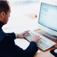 如何选择与配置电脑服务器 计算机软件咨询指南